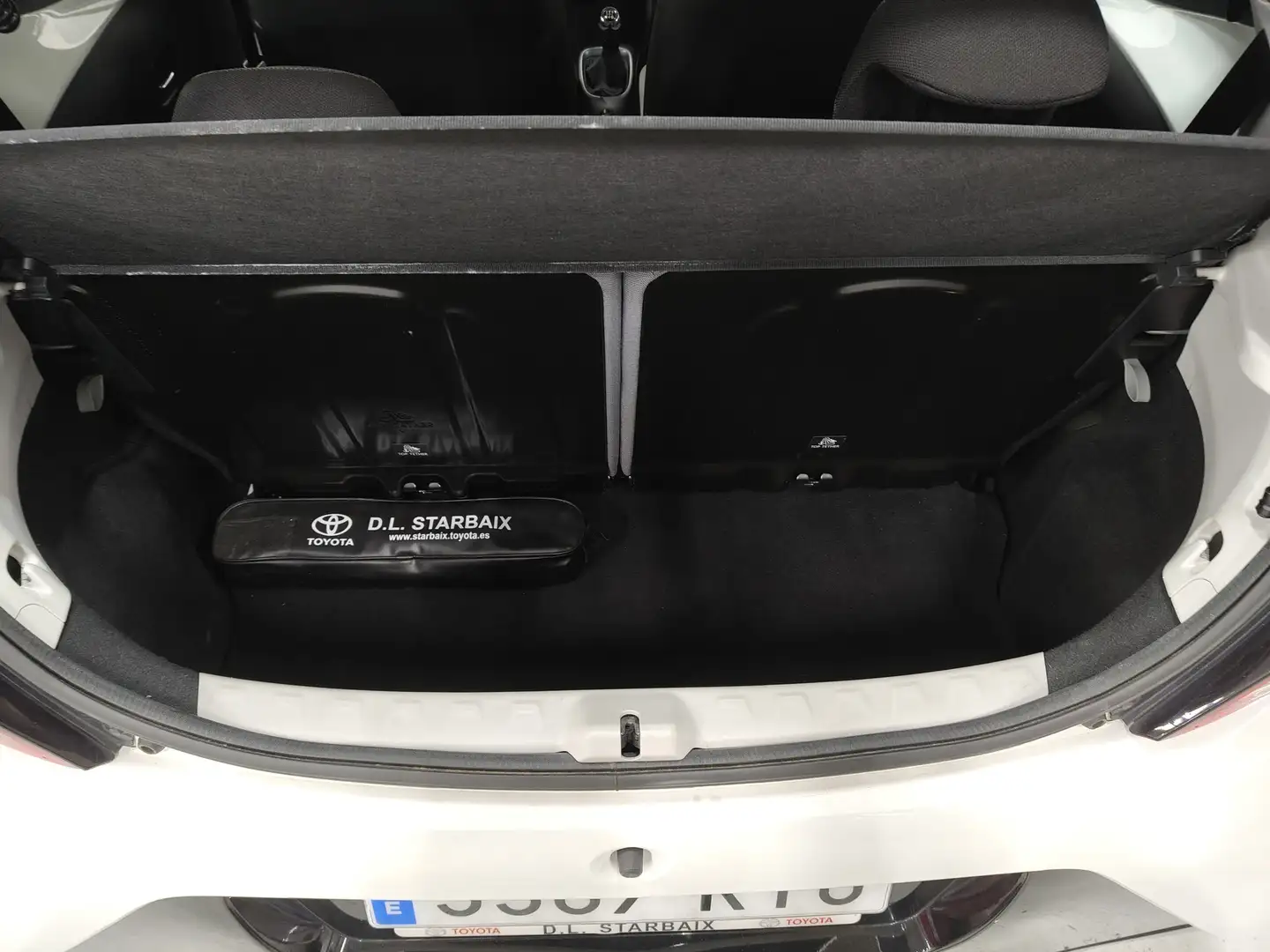 Foto Toyota Aygo Toyota Aygo 1.0 70 x-play (72 CV)