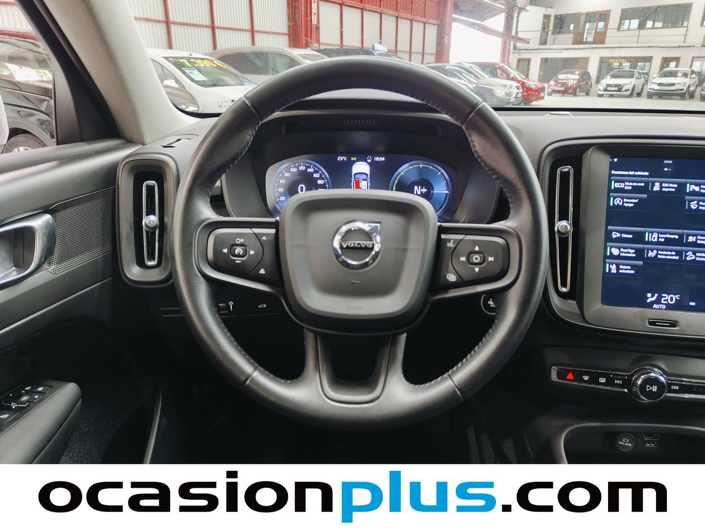Volvo XC40 Volvo XC40 T2 Momentum Core (129 CV) de segunda mano