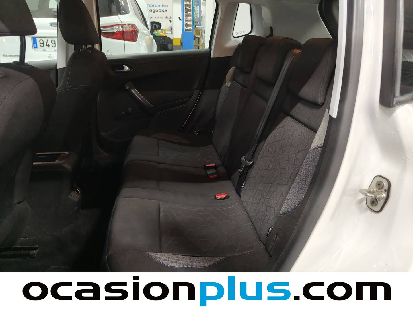 Foto asientos traseros Peugeot 2008 Peugeot 2008 BlueHDi 100 S&S Style (100 CV)