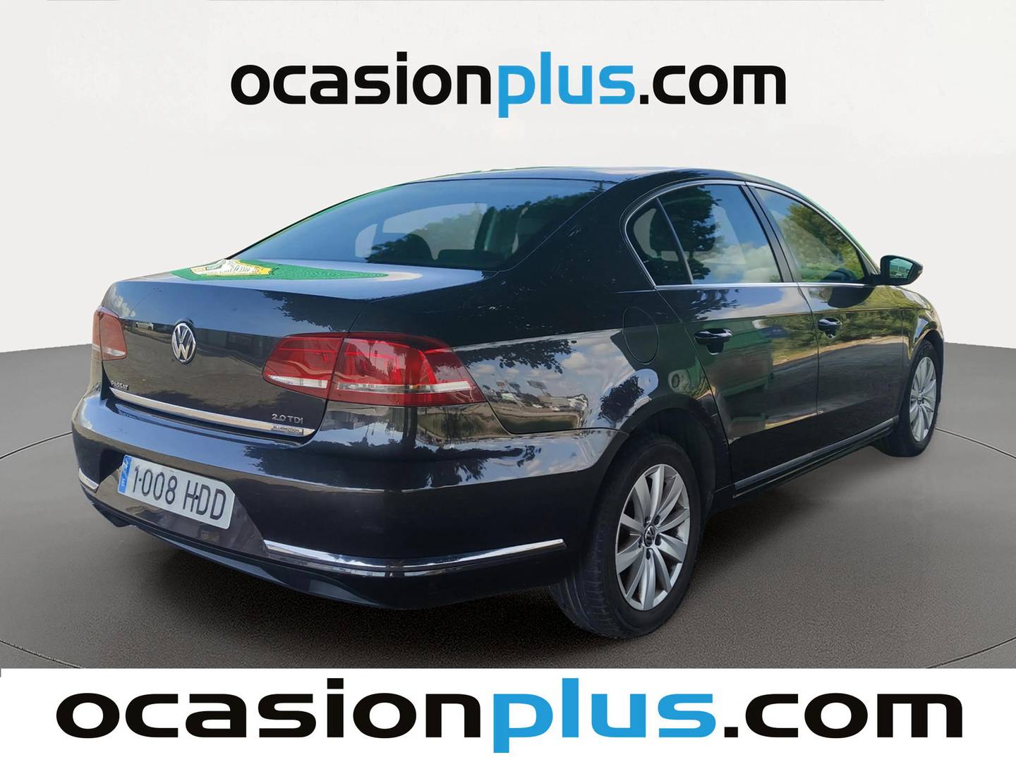 Foto trasera Volkswagen Passat Volkswagen Passat Advance 2.0 TDI BMT (140 CV) derecha