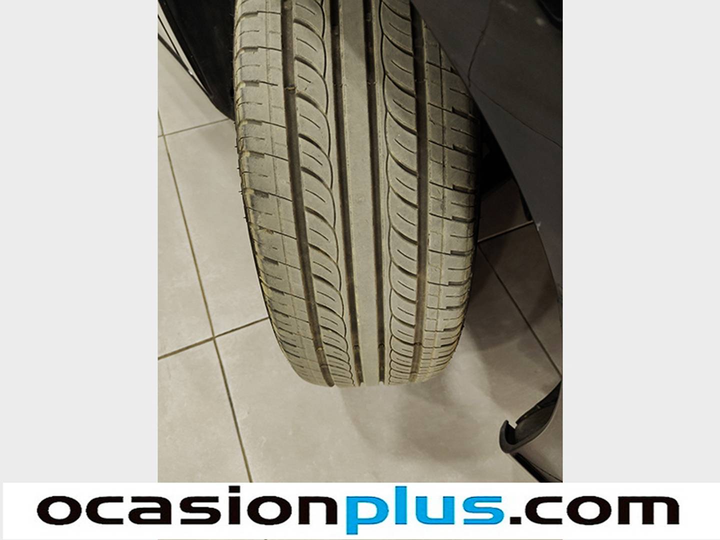 Foto Citroën C4 Citroen C4 PureTech 110 Live (110 CV)