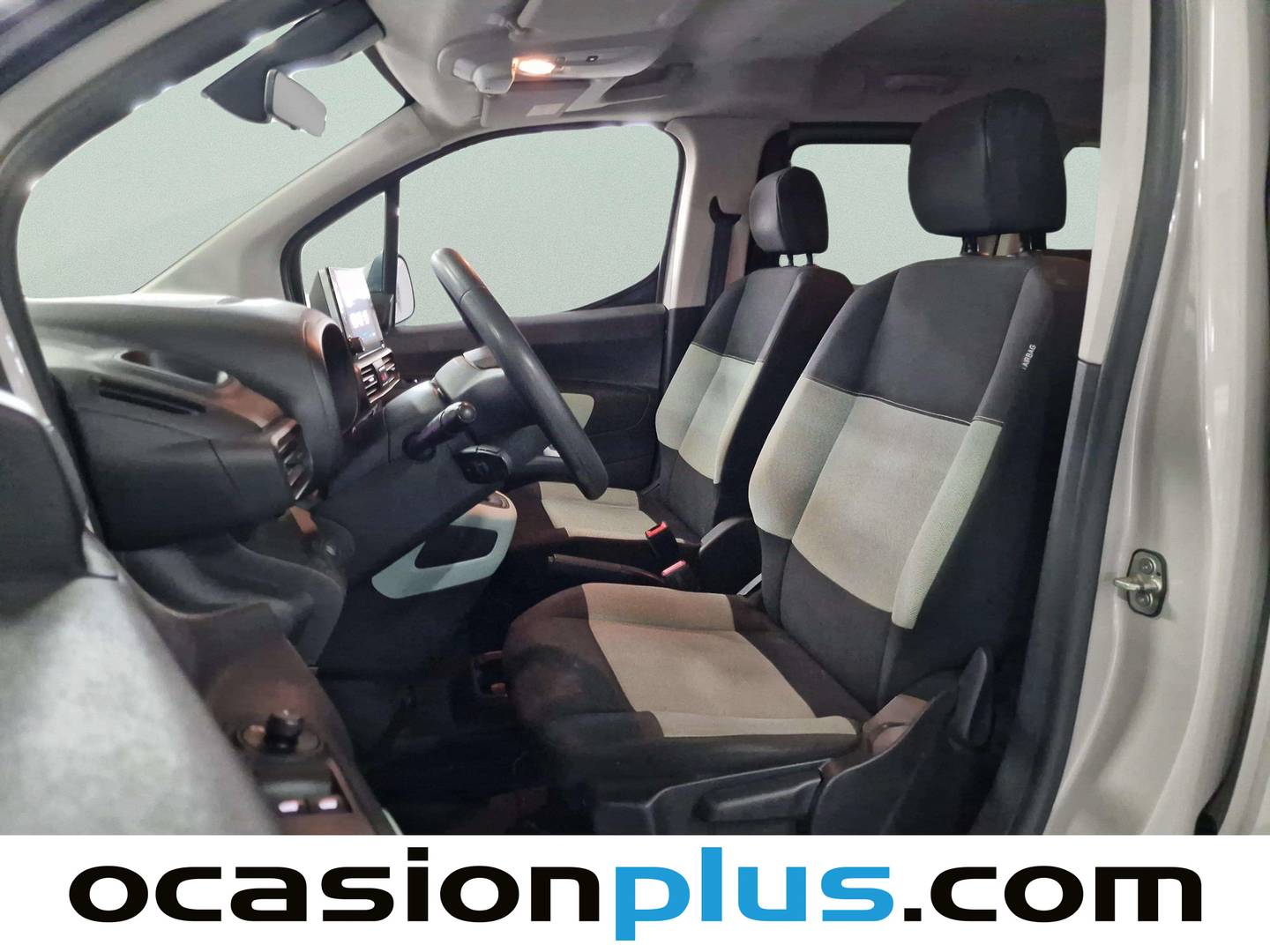 Foto asientos delanteros Citroën Berlingo Citroën Berlingo BlueHDi 130 Talla M Feel (130 CV)