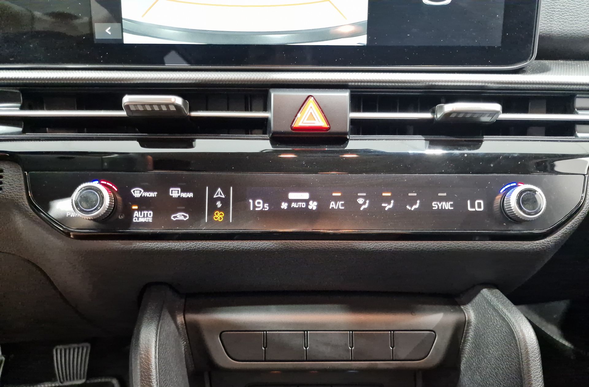Kia Sportage 1.6 T-GDi Concept 4x2 - foto 35