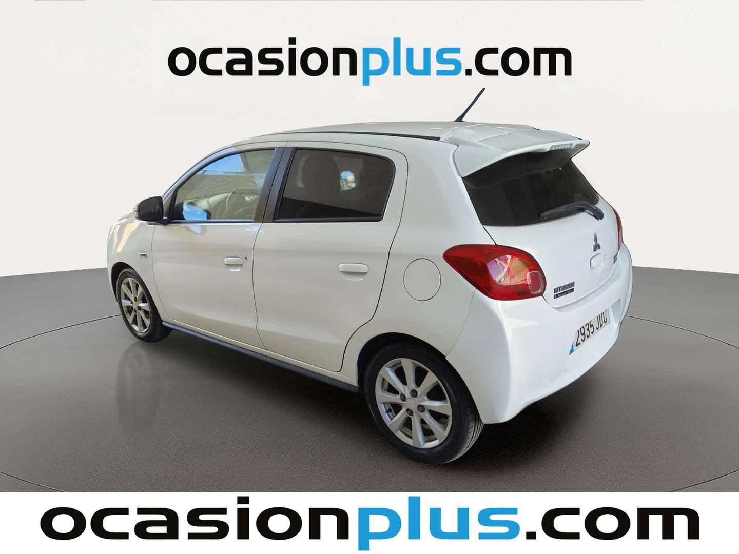 Foto trasera Mitsubishi Space Star Mitsubishi Space Star 120 MPI Motion (80 CV) izquierda