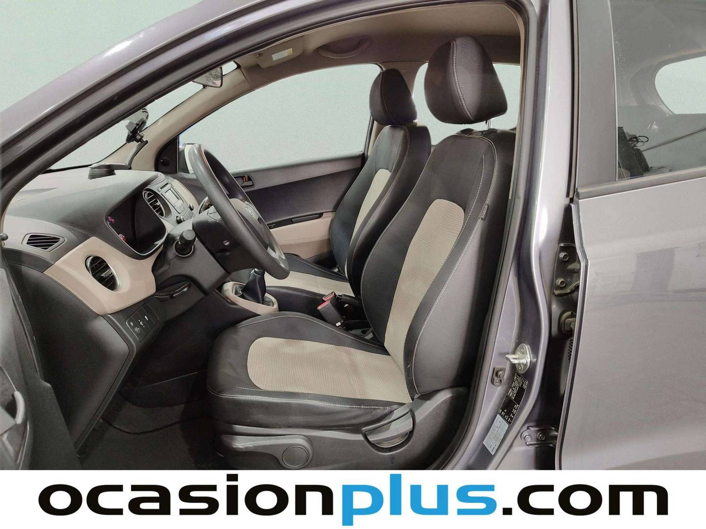 Foto asientos delanteros Hyundai i10 Hyundai i10 1.0 Klass (66 CV)