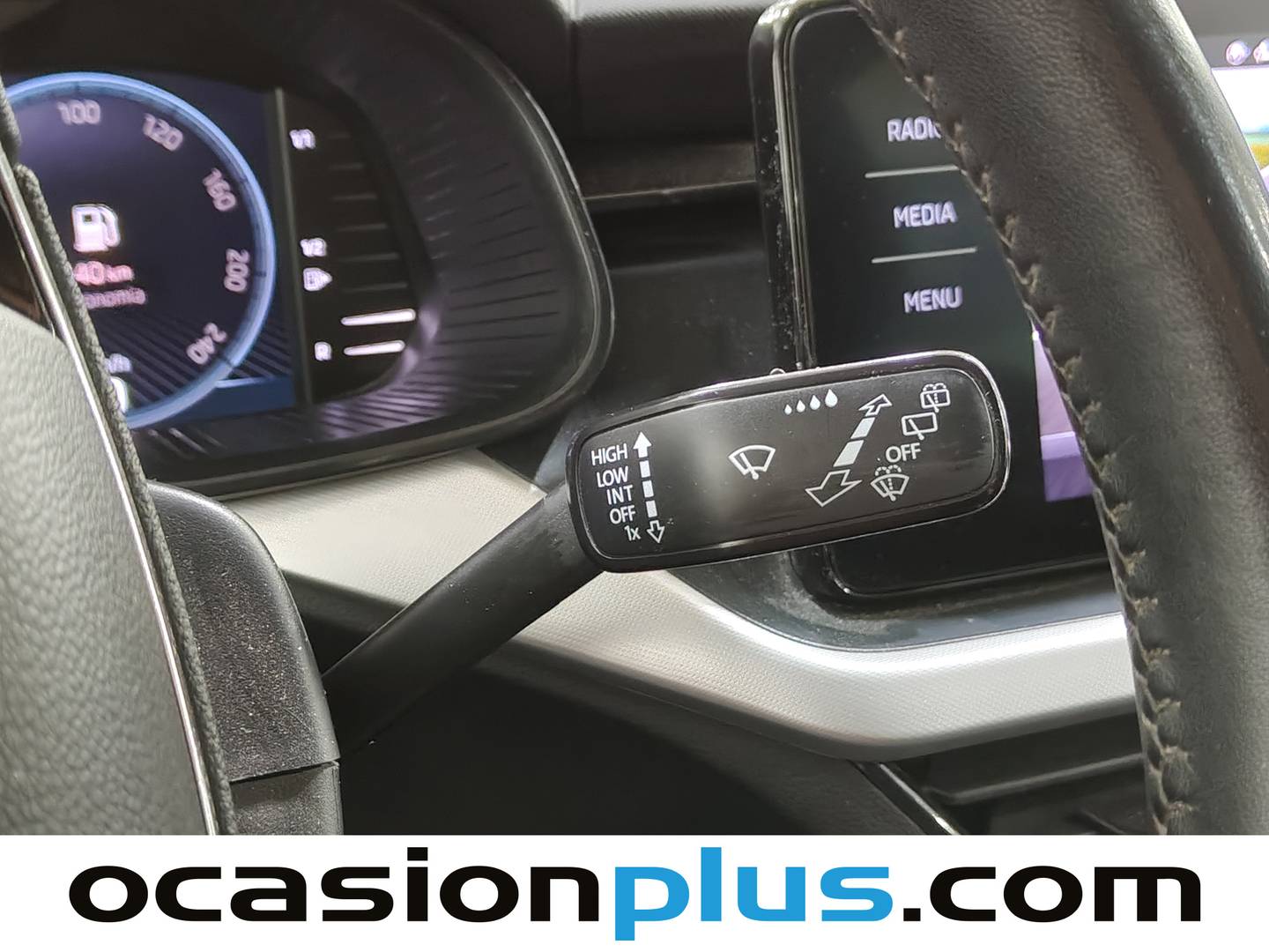 Foto Skoda Kamiq Skoda Kamiq 1.0 TSI Emotion (110 CV)