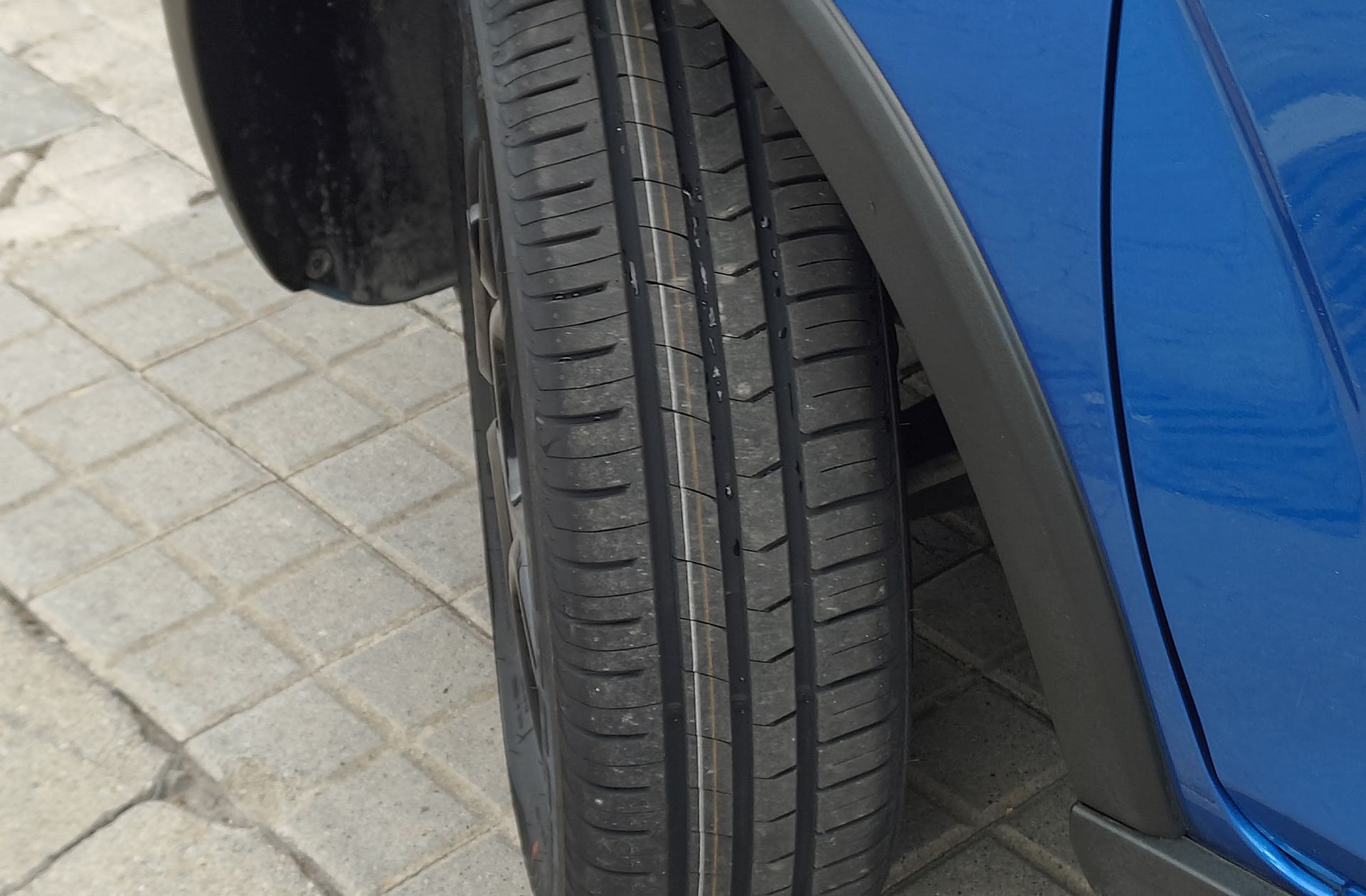 Suzuki Ignis 1.2 Mild Hybrid GLE - foto 33