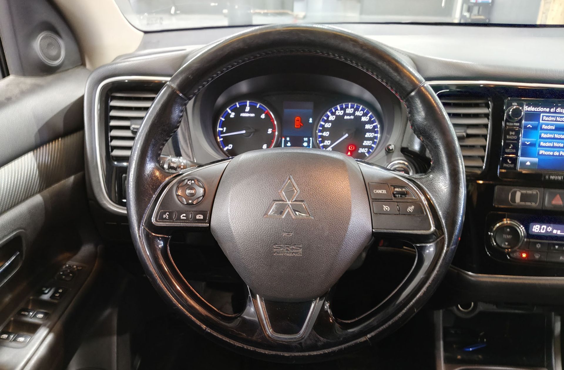 Mitsubishi Outlander 220 DI-D Motion 2WD - foto 19