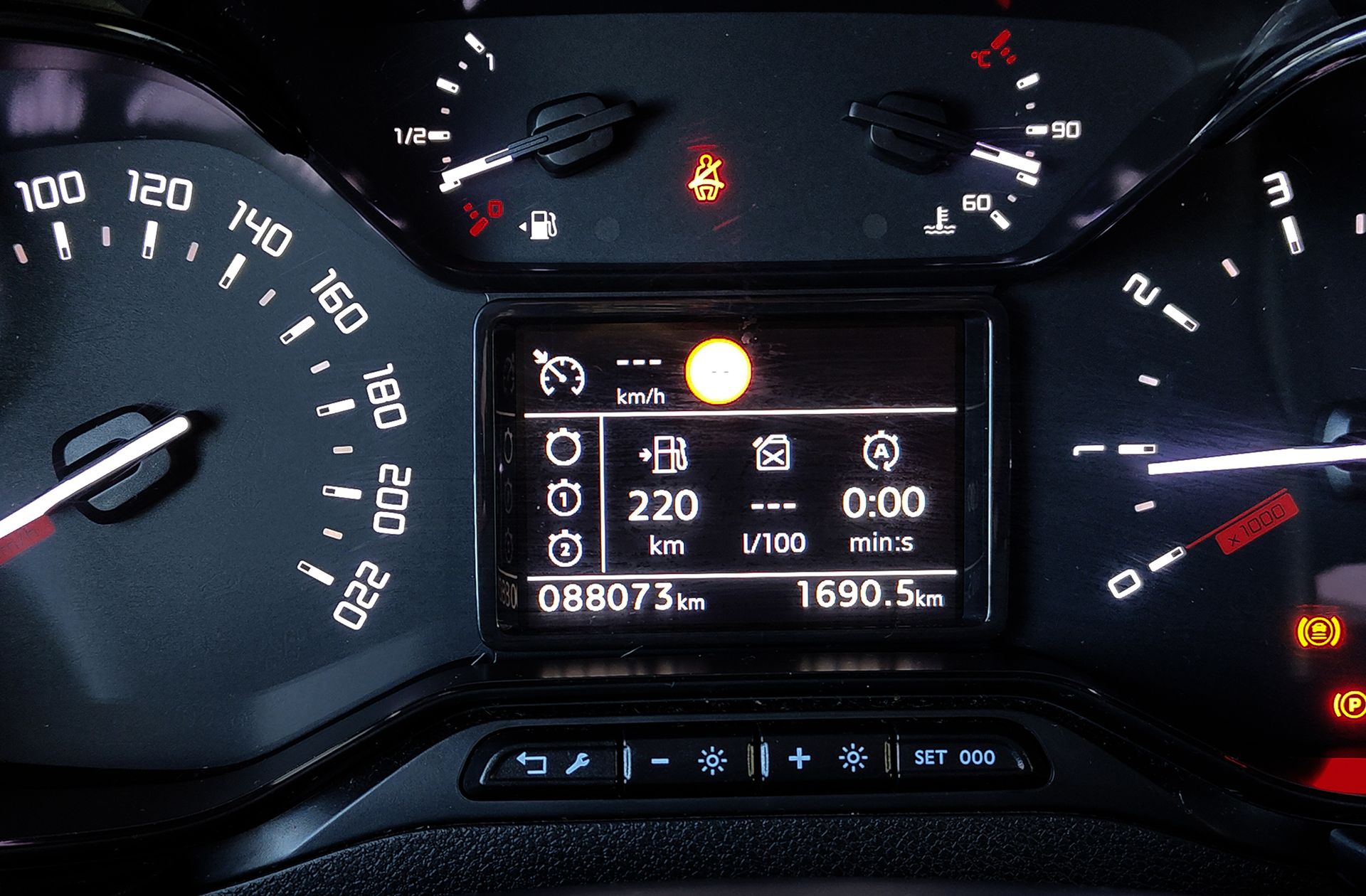 Citroën Berlingo Combi BlueHDi 100 Talla M 100 Años - foto 9