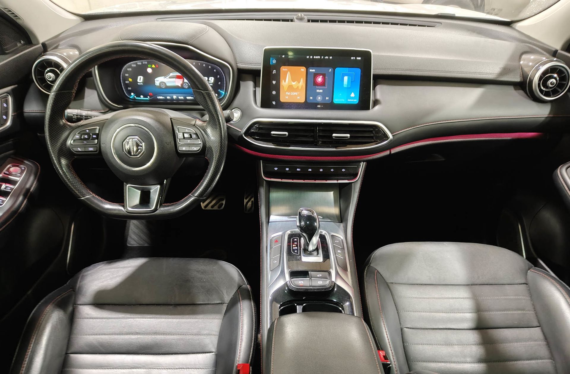 MG HS 1.5 Turbo GDI Luxury DCT - foto 7