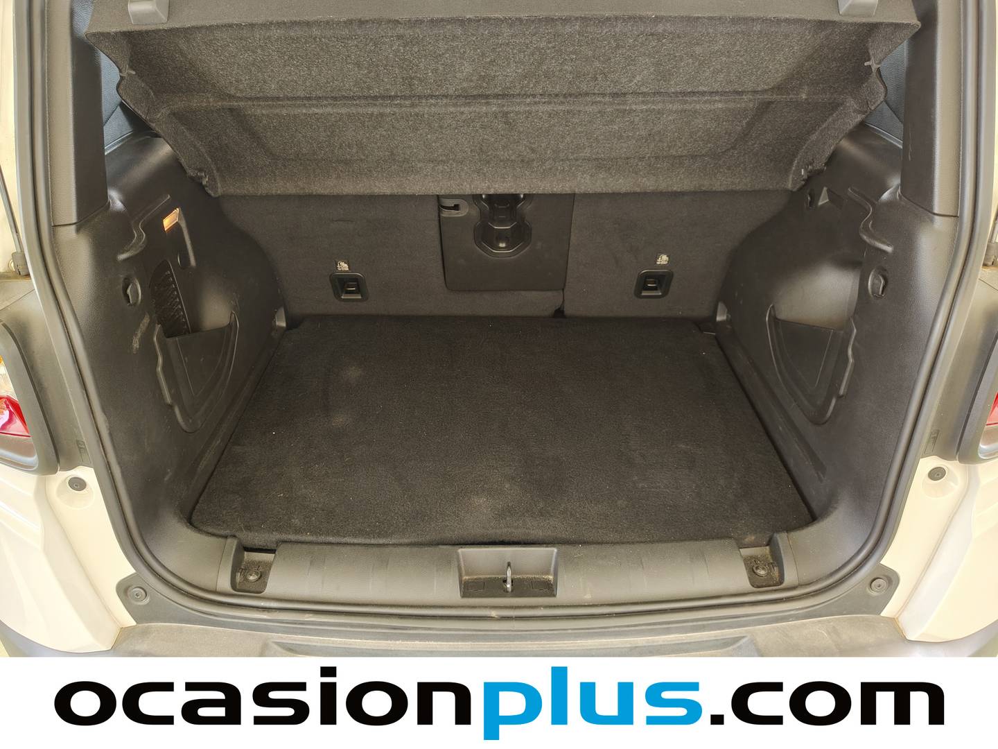 Foto Jeep Renegade Jeep Renegade eHybrid Night Eagle ATX (130 CV)