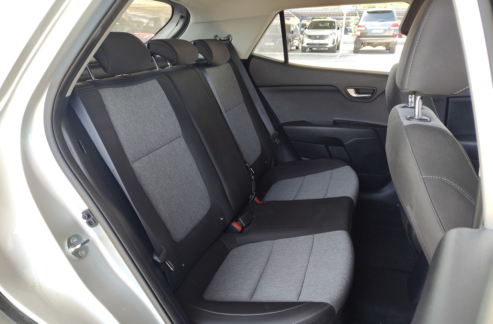 Kia Stonic 1.2 DPi Drive - foto 18