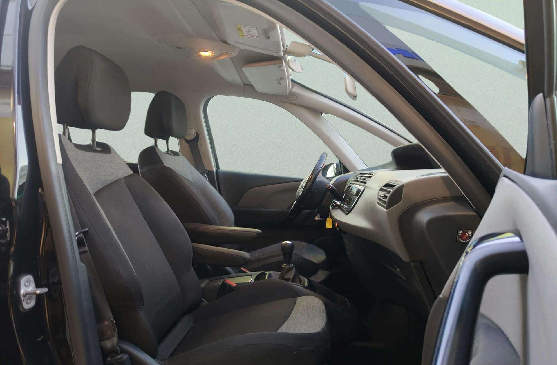Citroën C4 Grand Picasso PureTech 130 Feel 7 plazas - foto 19
