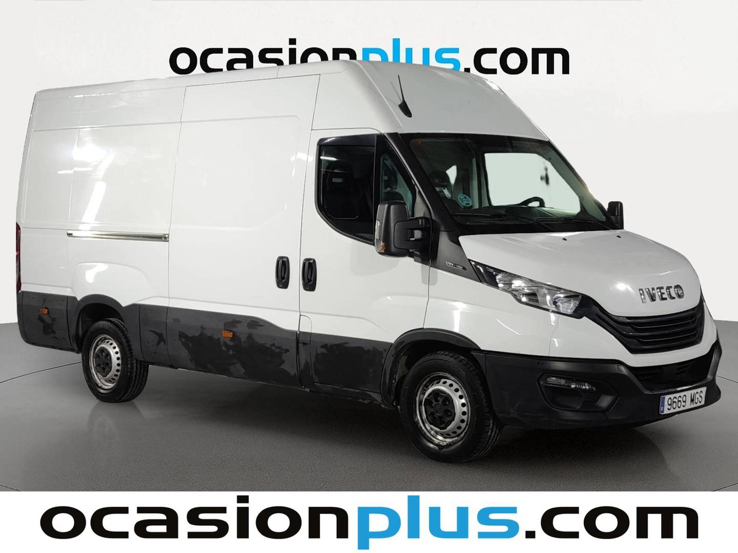 Foto Iveco Daily Iveco Daily Furgon 35S 16 V 3520L/H2 (156 CV)