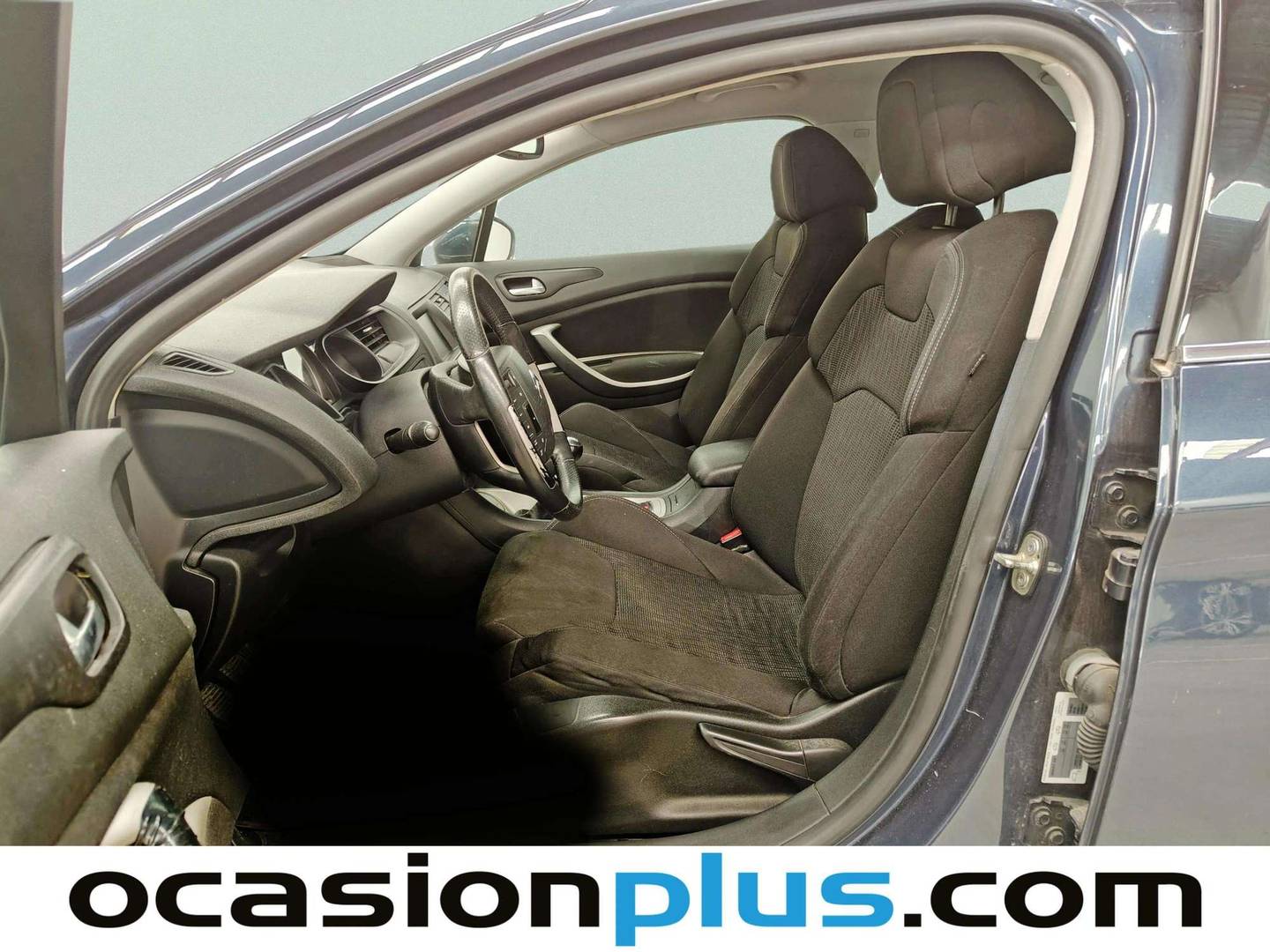 Foto asientos delanteros Citroën C5 Citroën C5 2.0 HDI Seduction (163 CV)