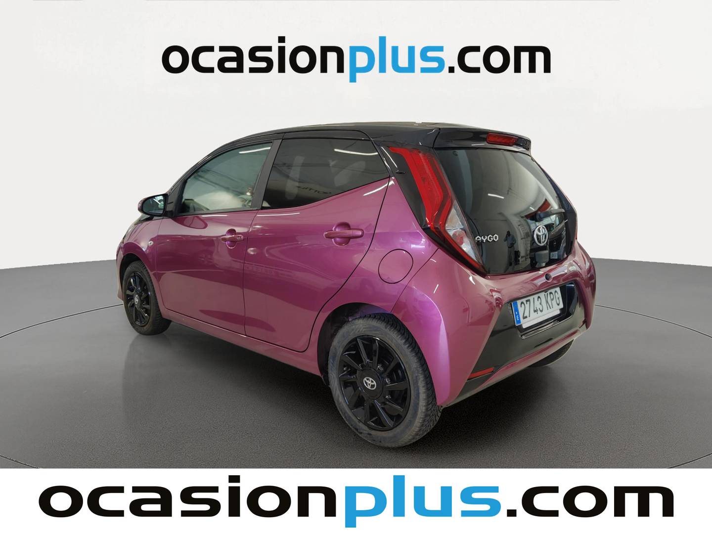 Foto trasera Toyota Aygo Toyota Aygo 1.0 VVT-i x-play business (69 CV) izquierda