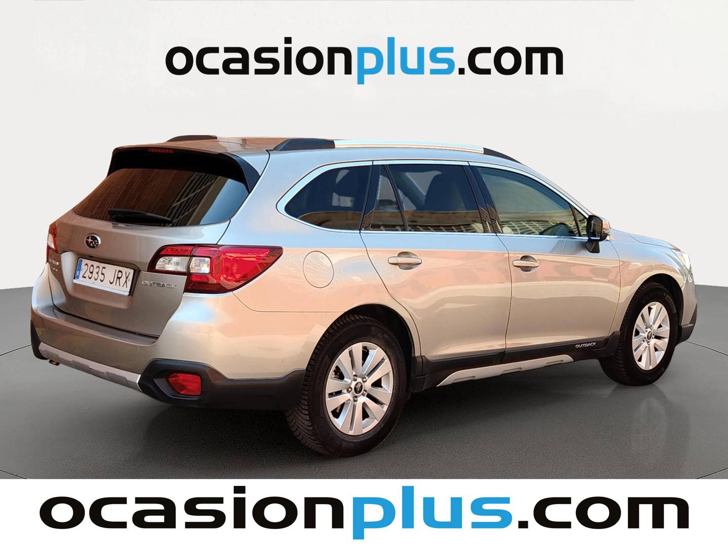 Foto trasera Subaru Outback Subaru Outback 2.5 Executive Plus AWD CVT Lineartronic (175 CV) derecha