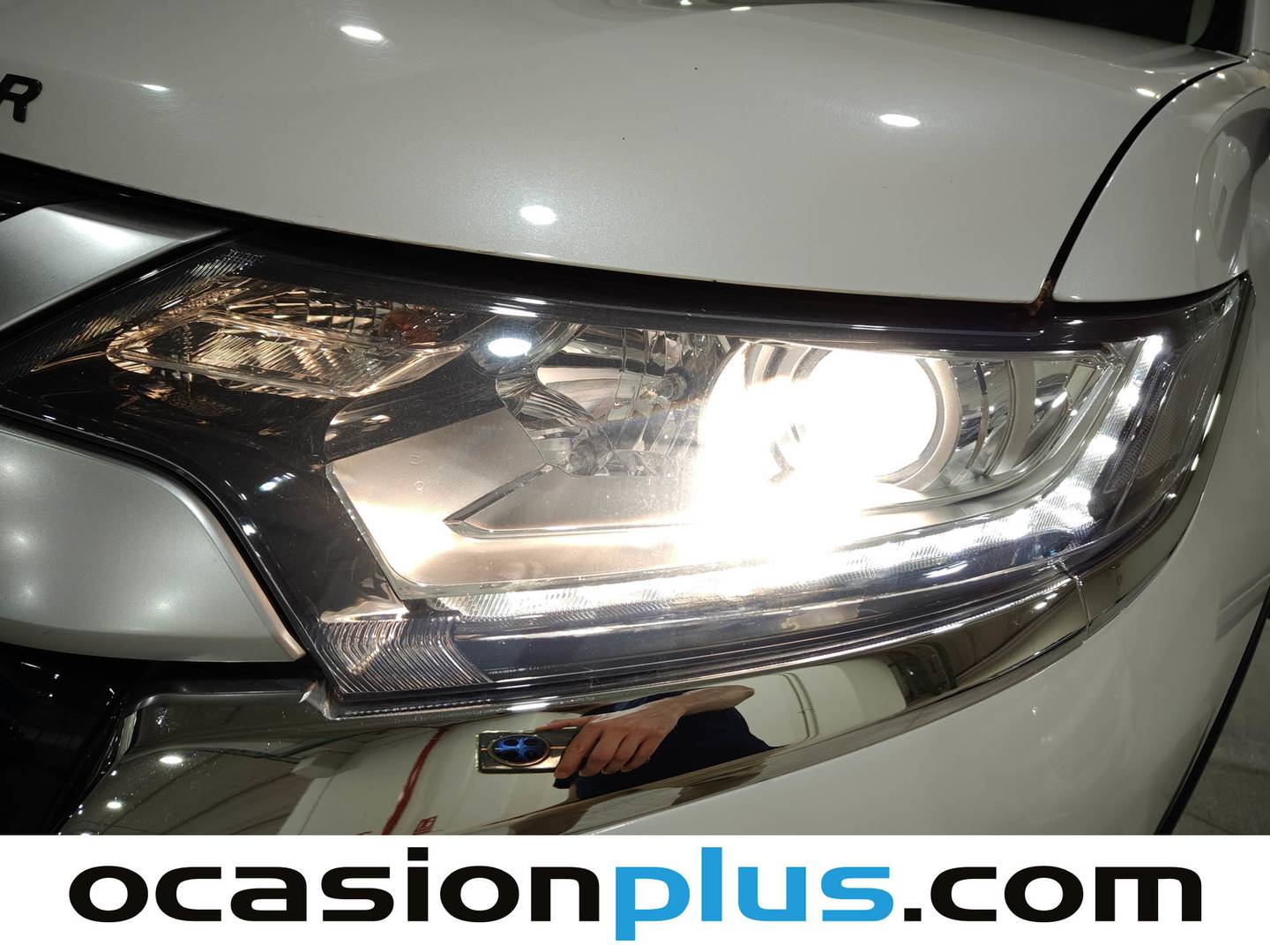 Acabados Mitsubishi Outlander Mitsubishi Outlander 200 MPI Motion 2WD CVT (150 CV) 7 Plazas