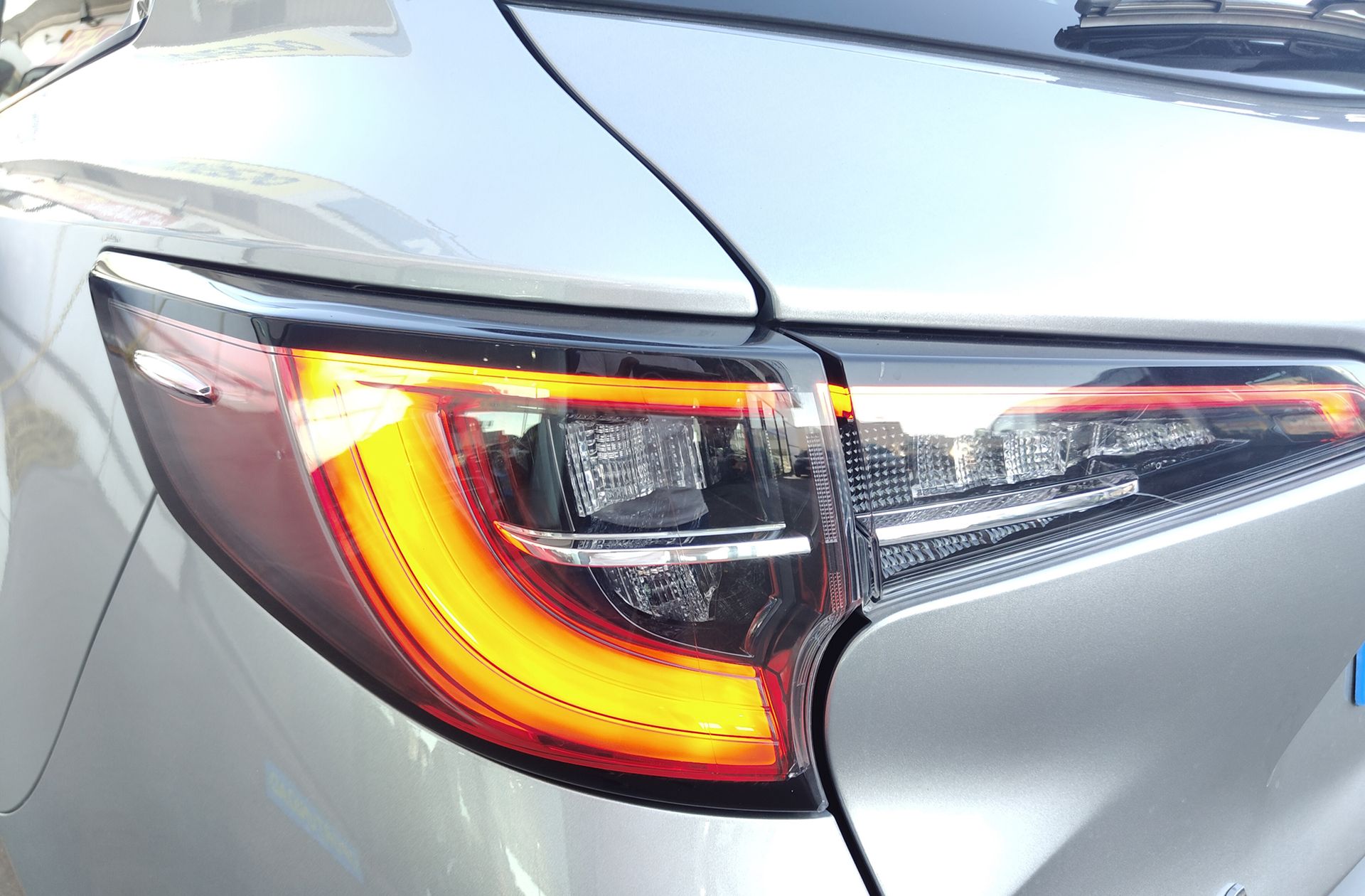 Toyota Corolla Touring Sport 125H Style E-CVT - foto 15