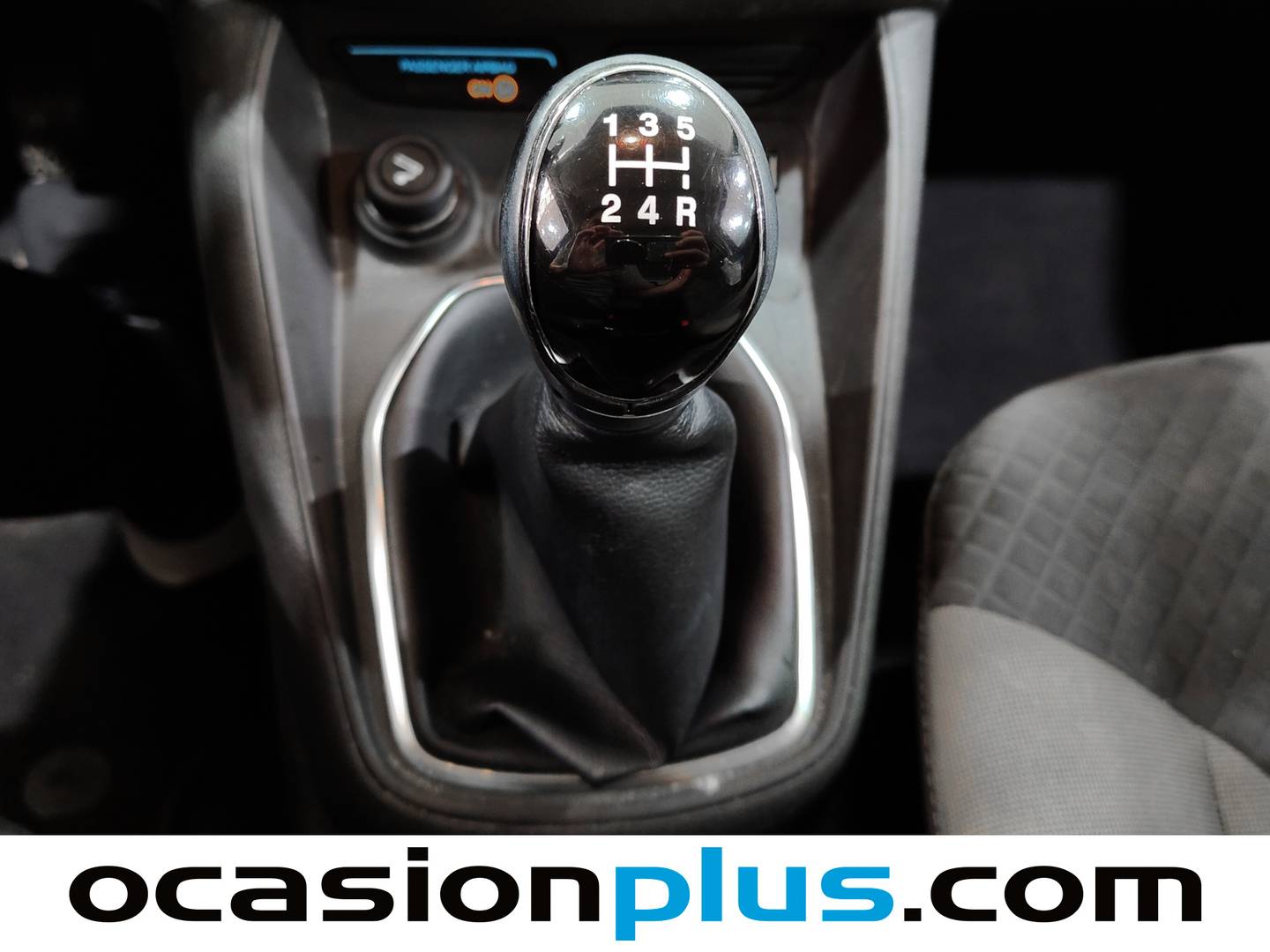 Ford Tourneo Courier Ford Tourneo Courier 1.0 EcoBoost Titanium (100 CV) de segunda mano