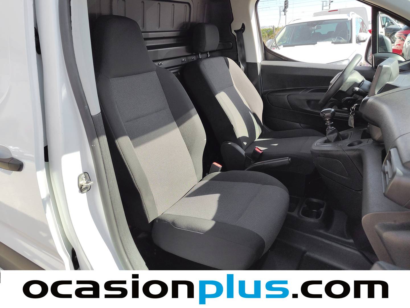 Foto Peugeot Partner Peugeot Partner Furgon BlueHDi 100 Pro Standard 600kg (98 CV)