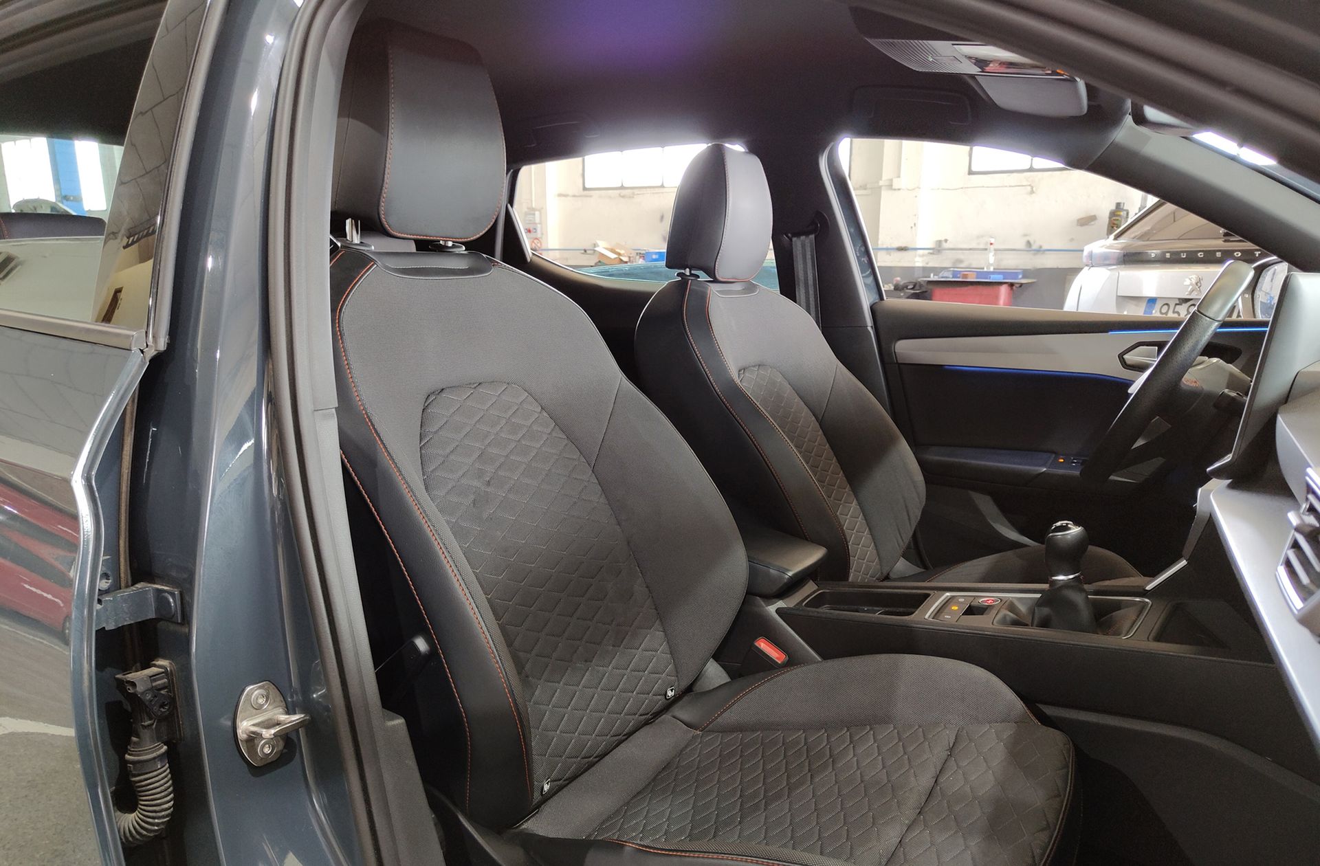 SEAT León 1.5 TSI FR 25 Aniversario - foto 19
