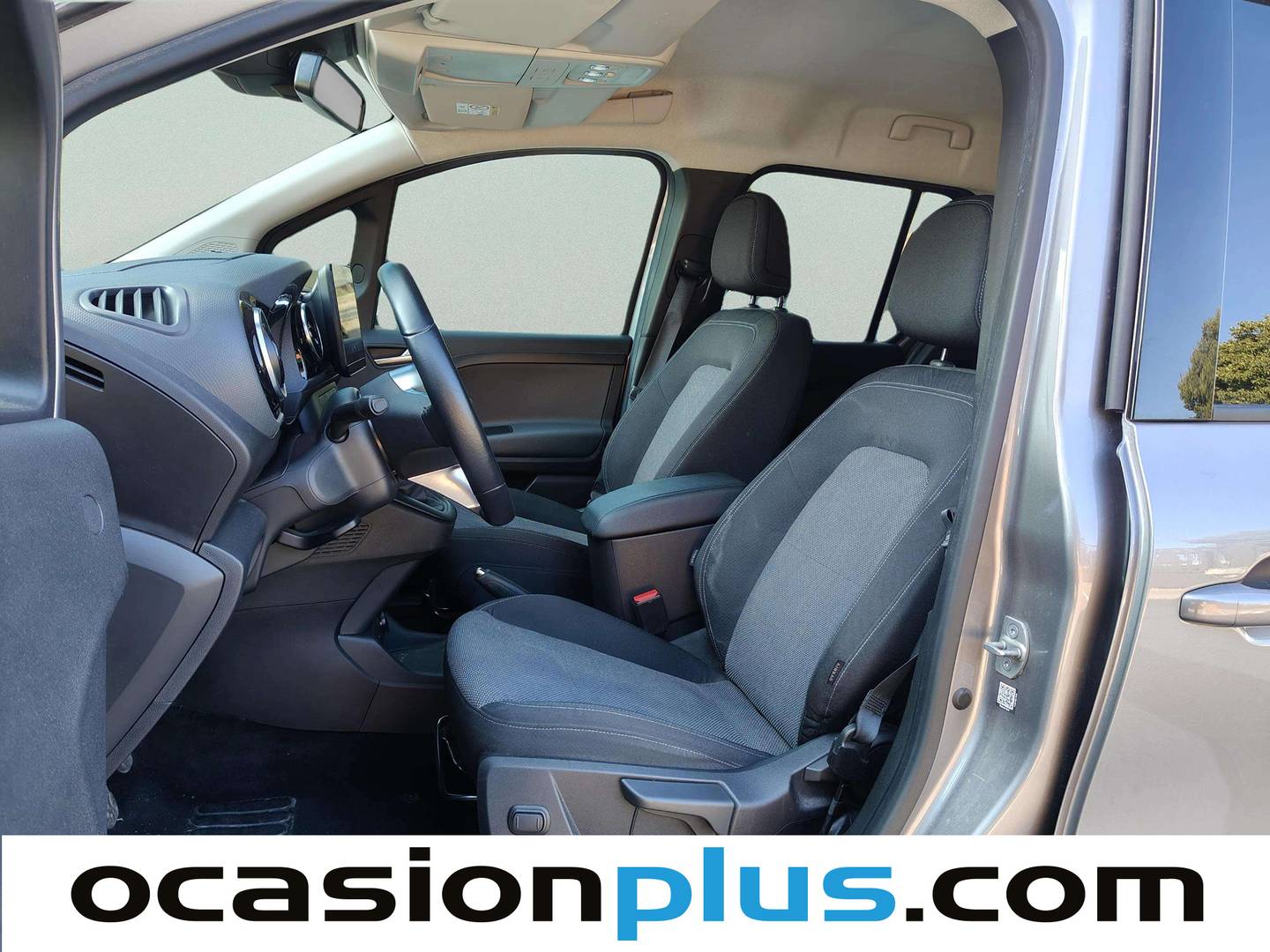 Foto asientos delanteros Mercedes Citan Mercedes Citan Combi 110 CDI Tourer Base (95 CV)