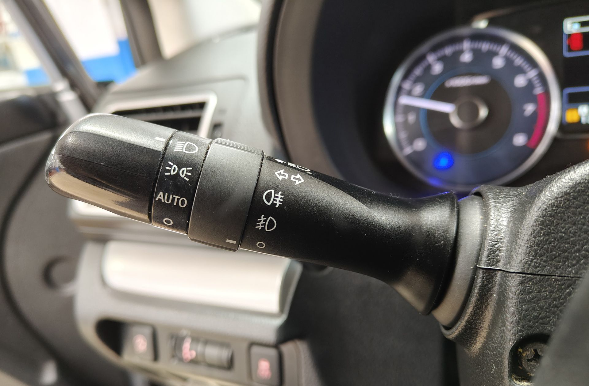 Subaru XV 2.0i Executive CVT Lineartronic - foto 22