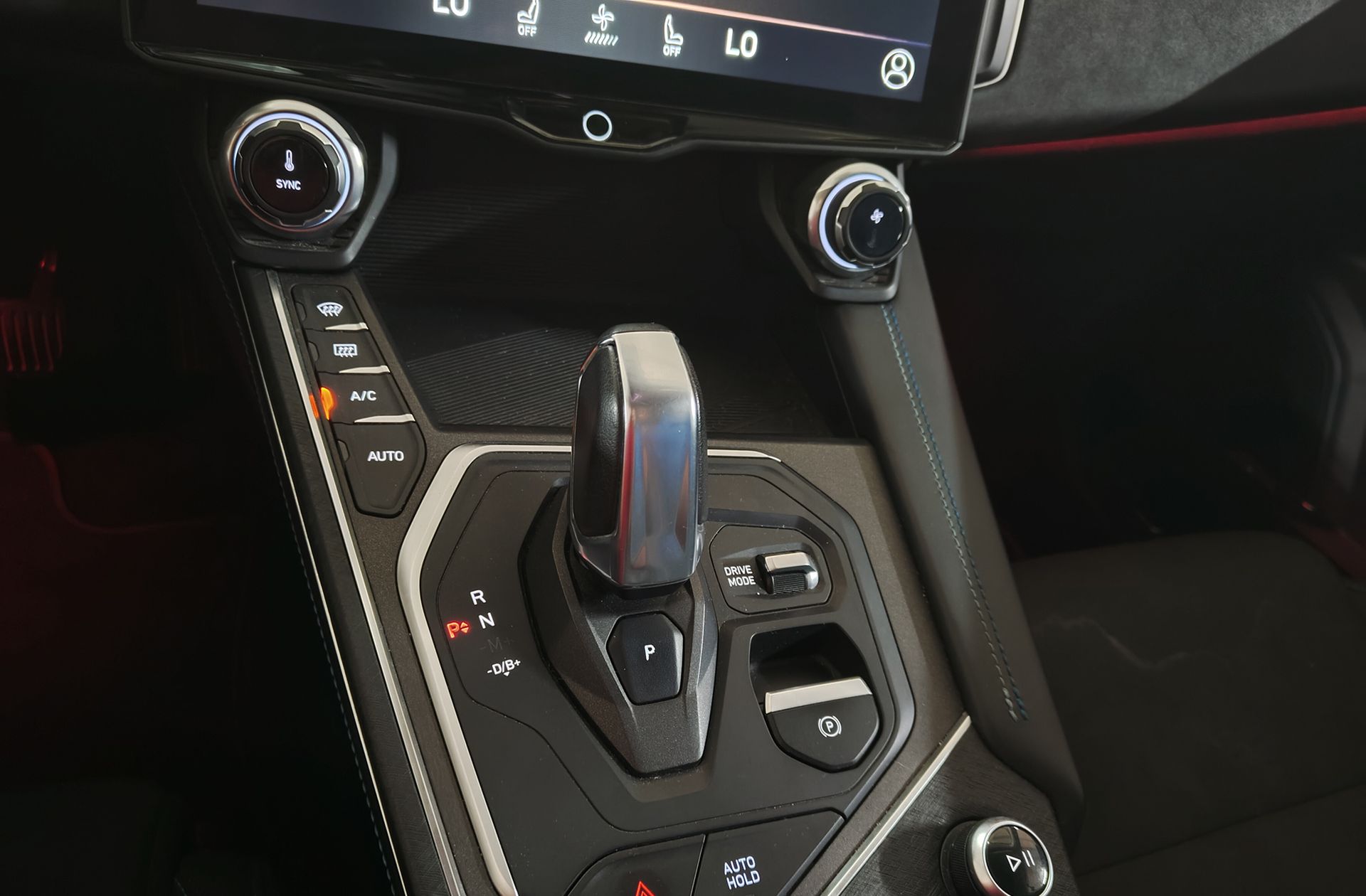 Lynk & Co 01 1.5 PHEV - foto 5