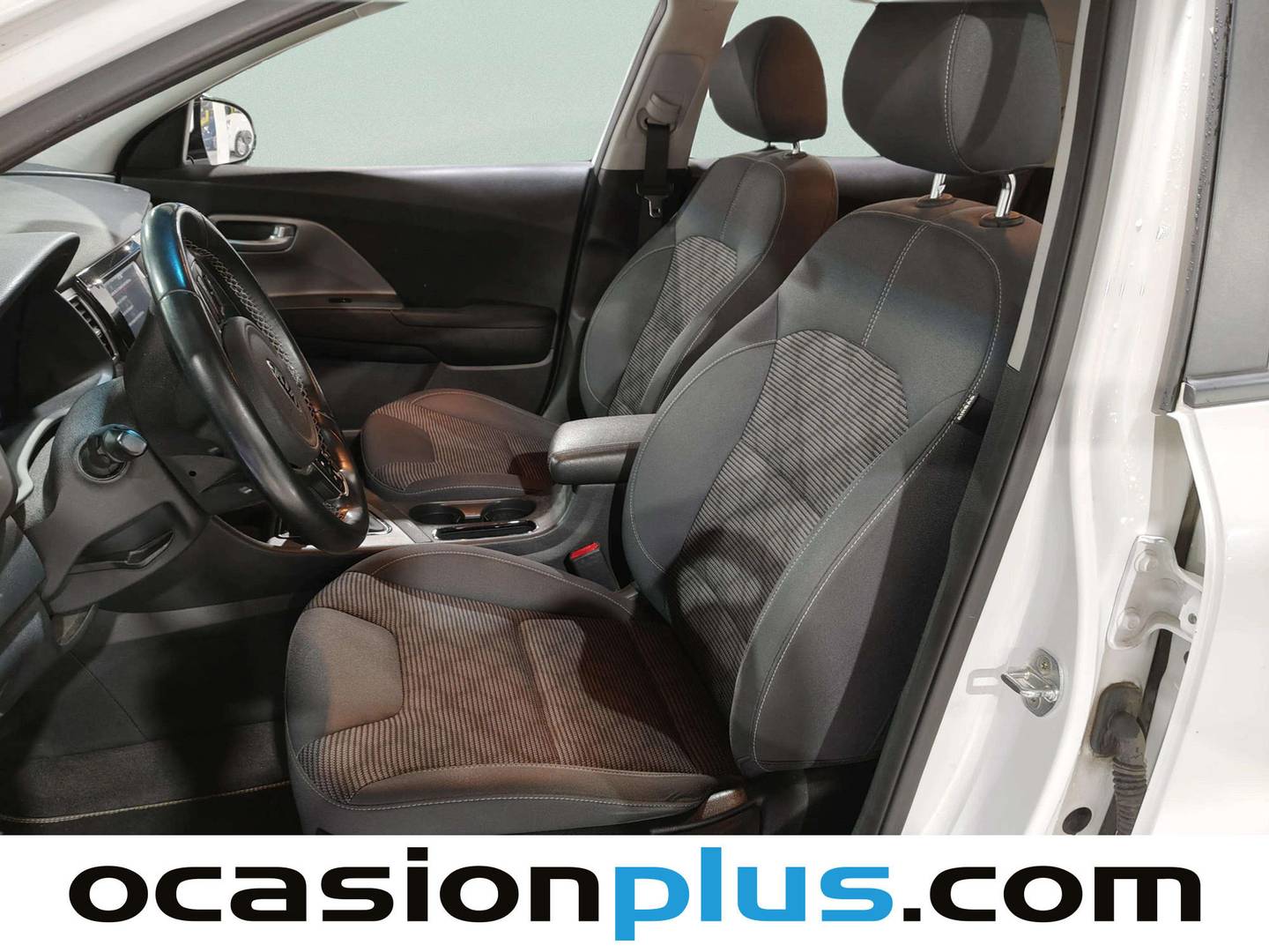 Foto asientos delanteros KIA Niro KIA Niro 1.6 GDi HEV Híbrido Business (141 CV)