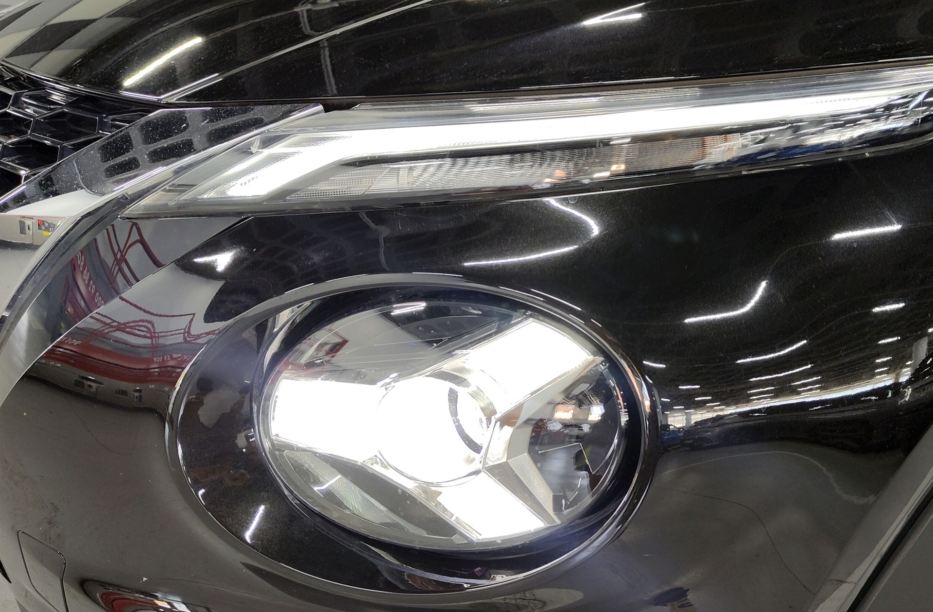 Nissan Juke DIG-T Acenta DCT - foto 13