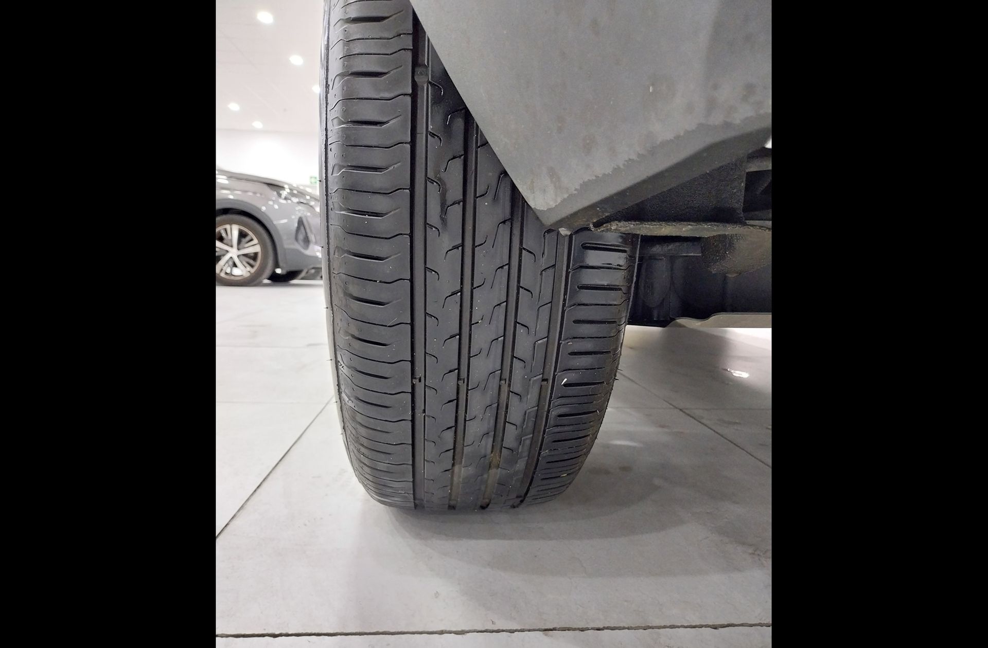 Volvo XC40 T3 Business Plus - foto 32