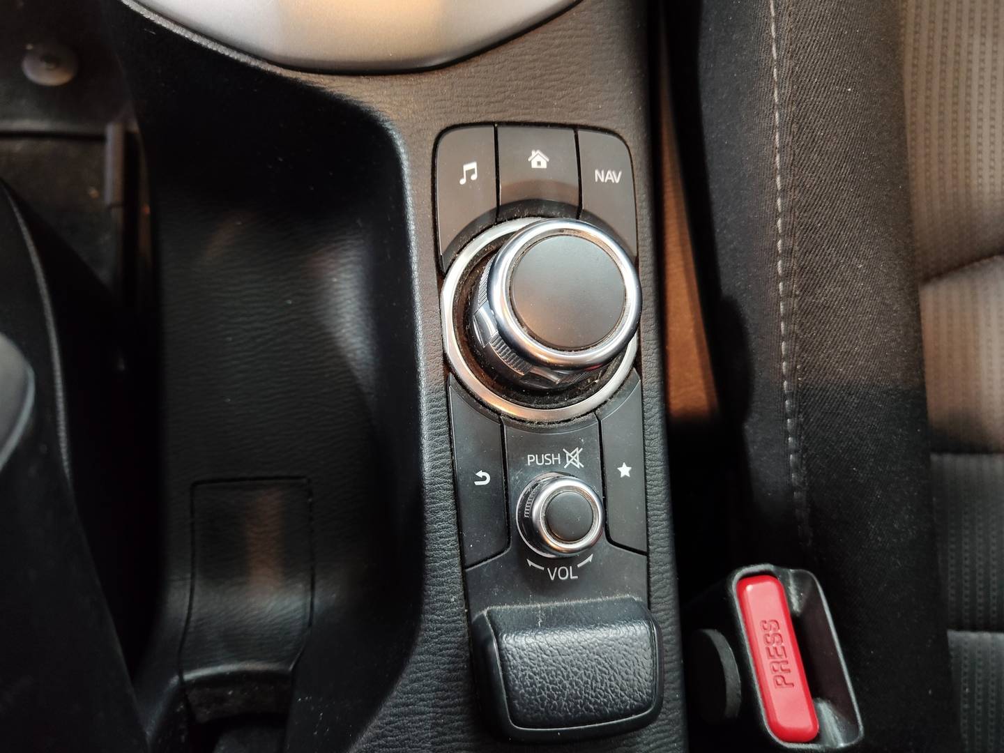 Foto Mazda CX-3 Mazda CX-3 1.5 DE Style+ Navegador 2WD (105 CV)