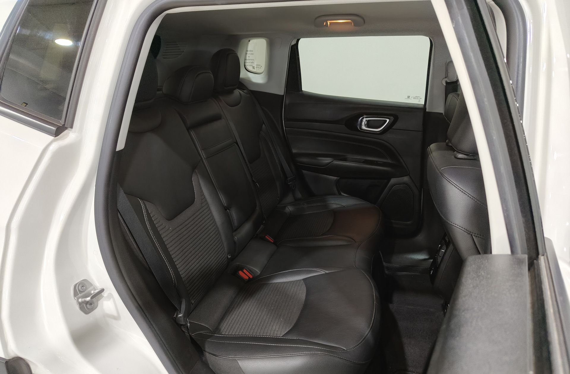 Jeep Compass 1.3 Gse Limited 4x2 DCT - foto 17