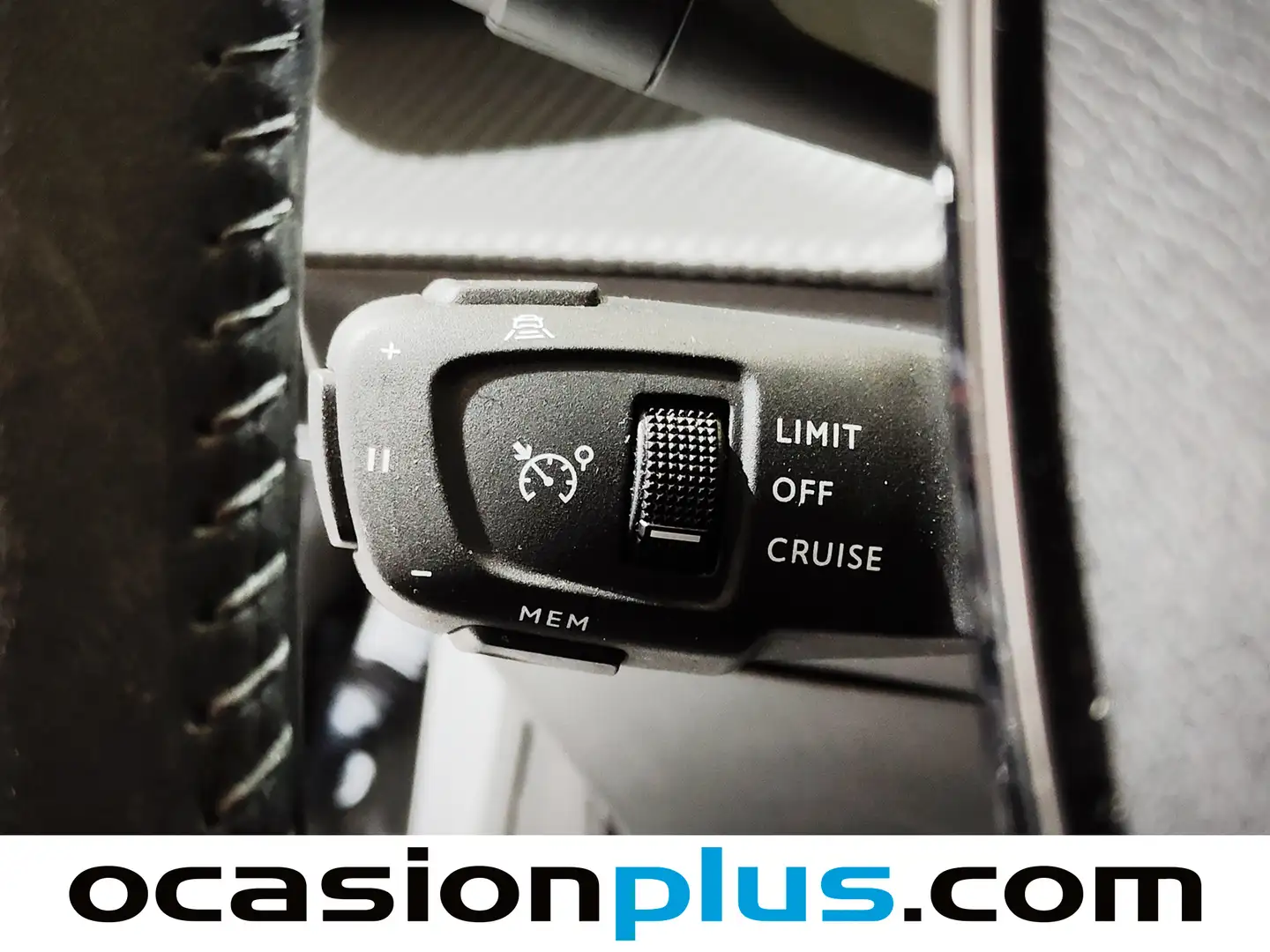 Foto Peugeot 208 Peugeot 208 PureTech 100 Allure (100 CV)