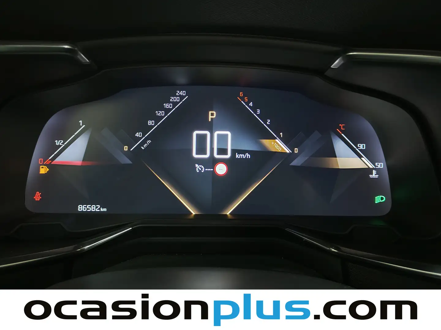 Foto DS DS 7 Crossback DS DS7 Crossback BlueHDi 130 DE Bastille + AT (130 CV)