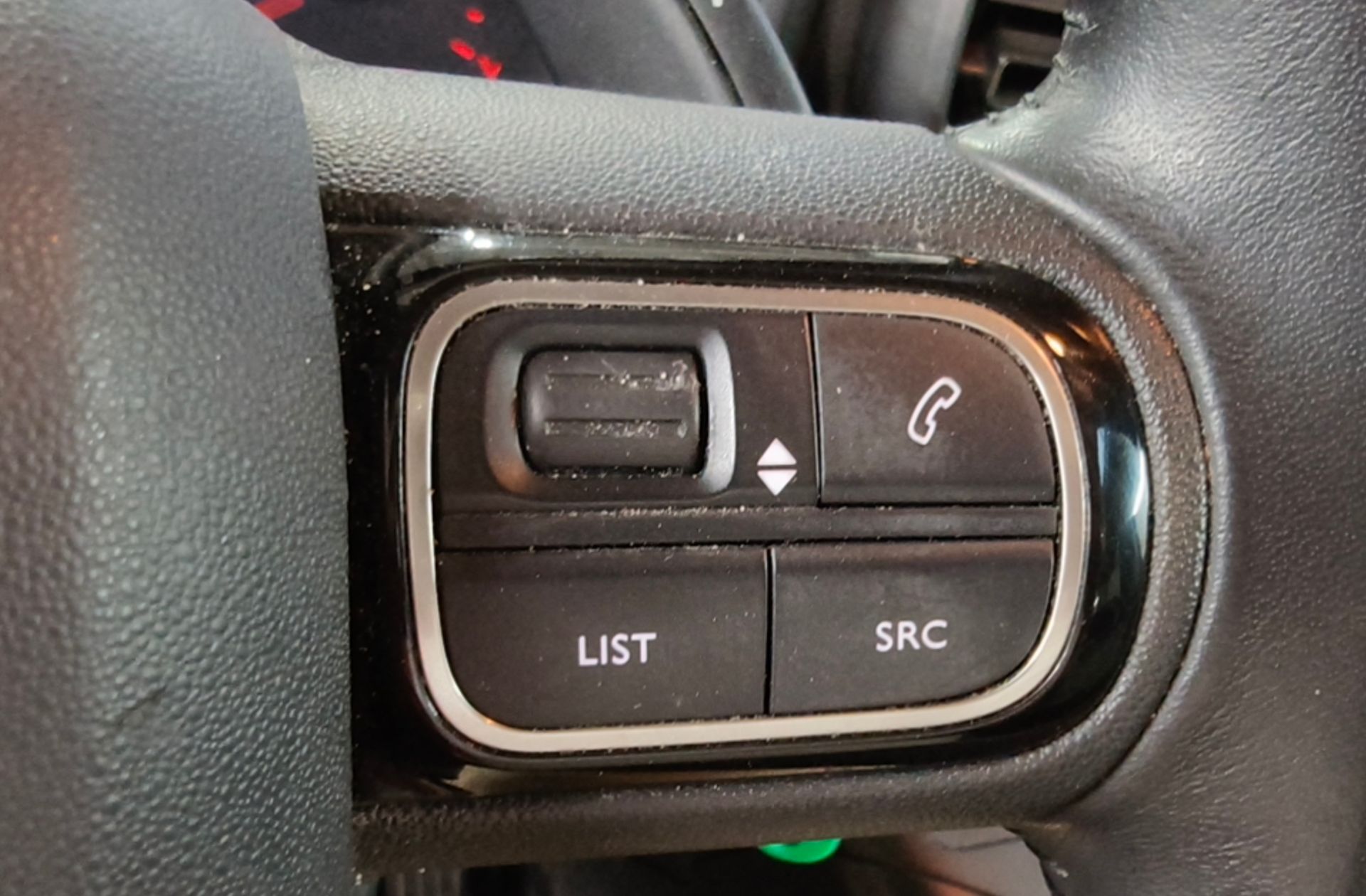 Citroën Berlingo BlueHDi 130 Talla M Shine - foto 31