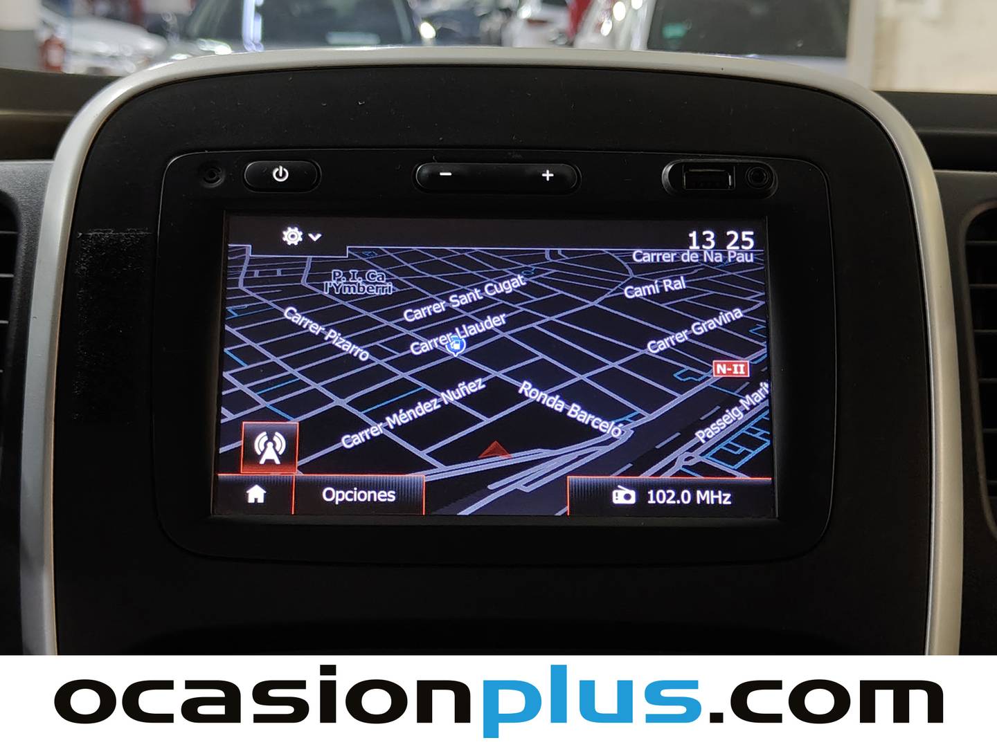 Extras y acabados del Renault Trafic Renault Trafic Furgon 29 L2H1 Energy dCi (145 CV)