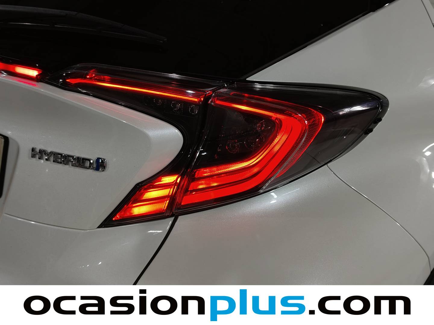 Toyota C-HR Toyota C-HR 1.8 125H Dynamic Plus (122 CV) híbrido