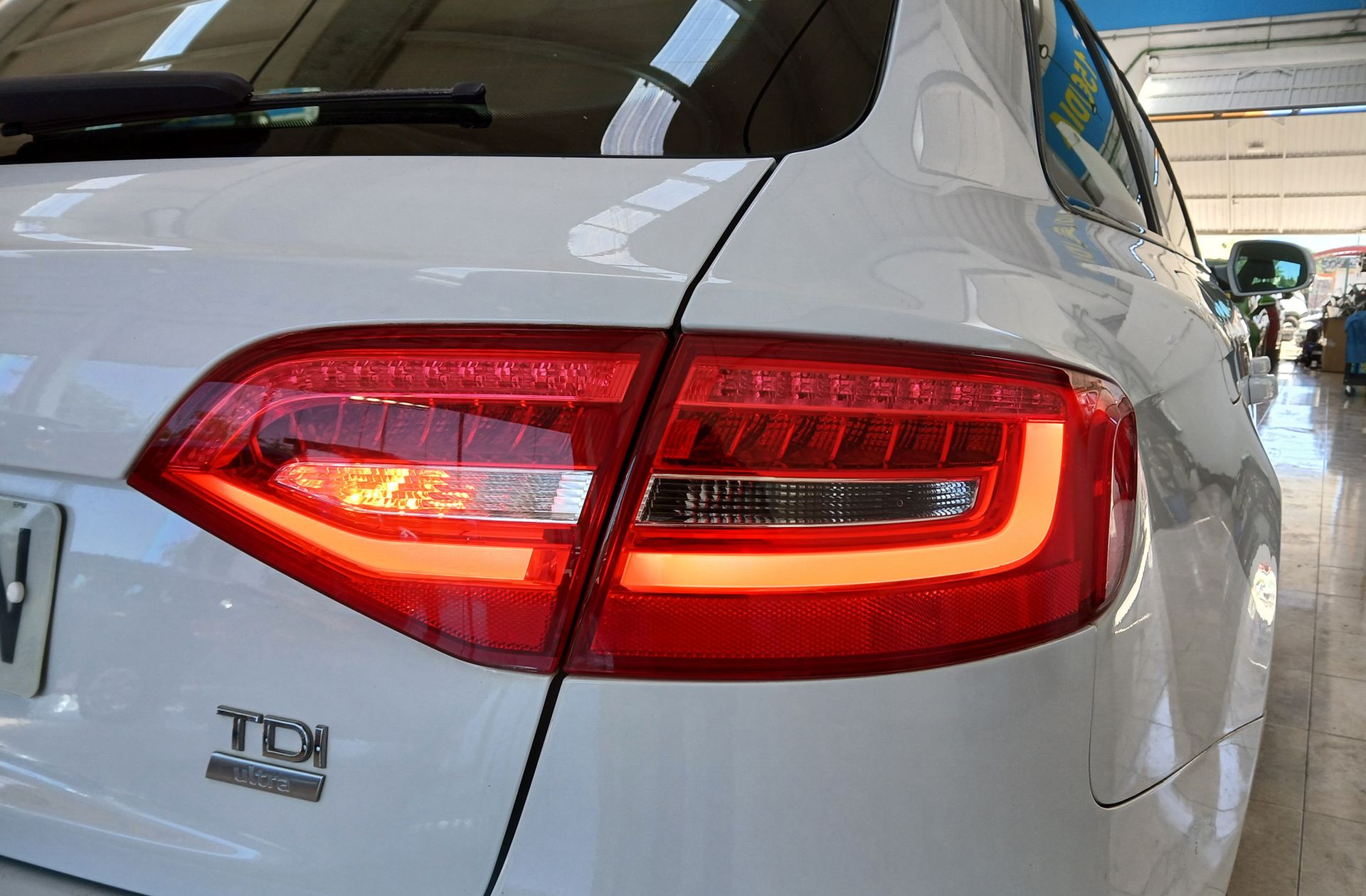 Audi A4 Avant S line edition 2.0 TDI ultra - foto 14