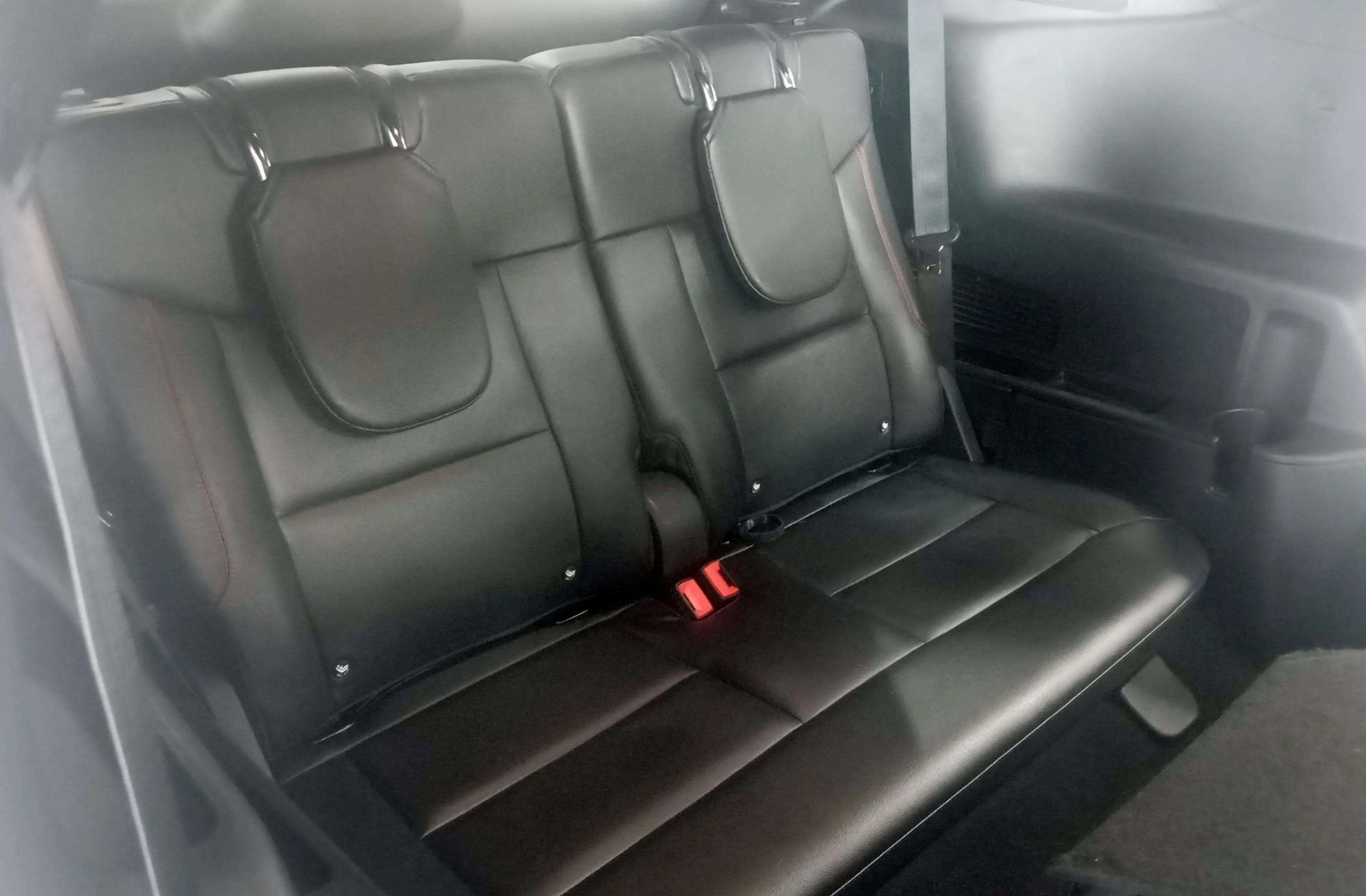 Ford Explorer 3.0 PHEV ST Line AWD 7 plazas - foto 24