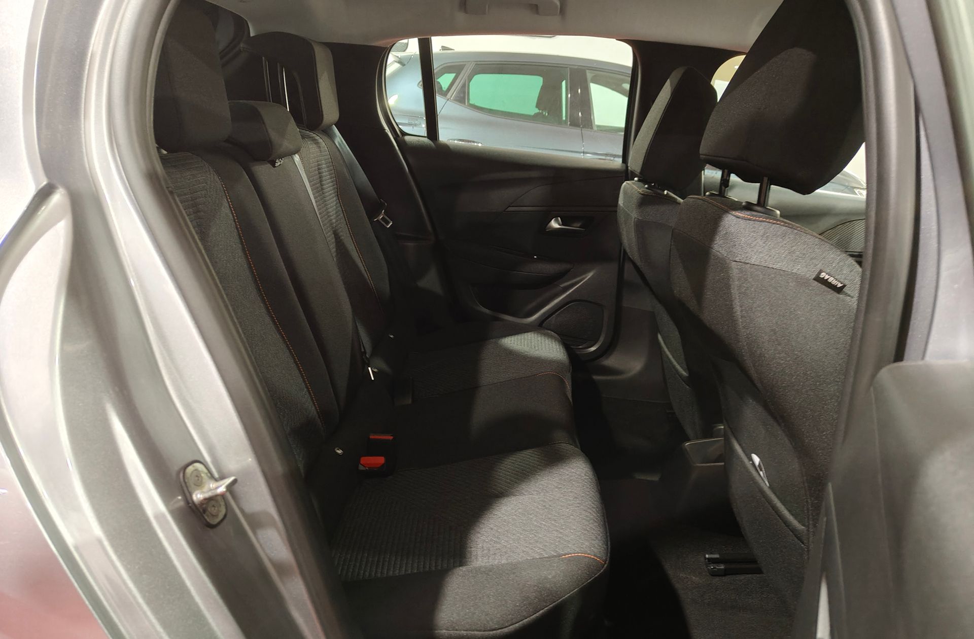 Peugeot 208 Style Hybrid 110 eDCS6 - foto 19