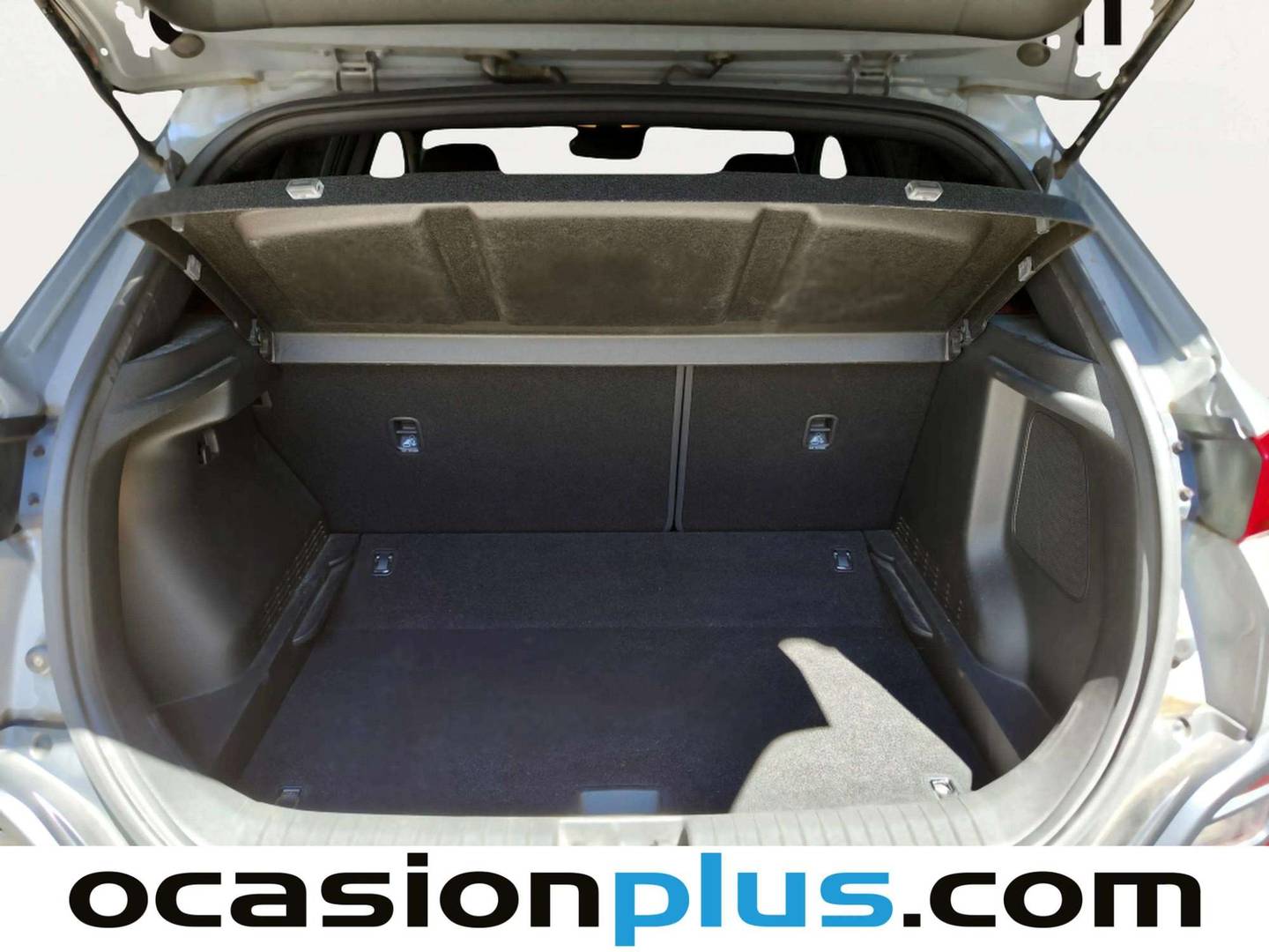 Fotos maletero Hyundai Kona Hyundai Kona 1.6 GDI HEV Tecno Red DT (141 CV)