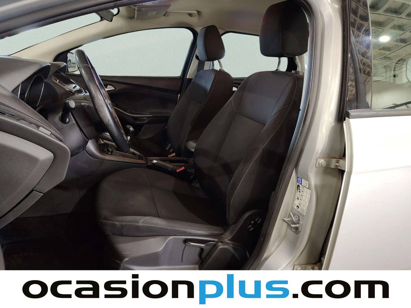 Foto asientos delanteros Ford Focus Ford Focus SportBreak 1.0 Ecoboost S&S Trend+ (125 CV)