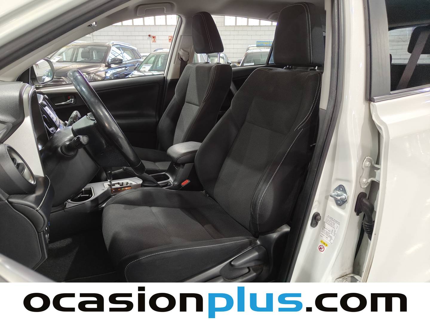 Foto asientos delanteros Toyota Rav4 Toyota Rav4 2.5l hybrid Advance 2WD (197 CV)