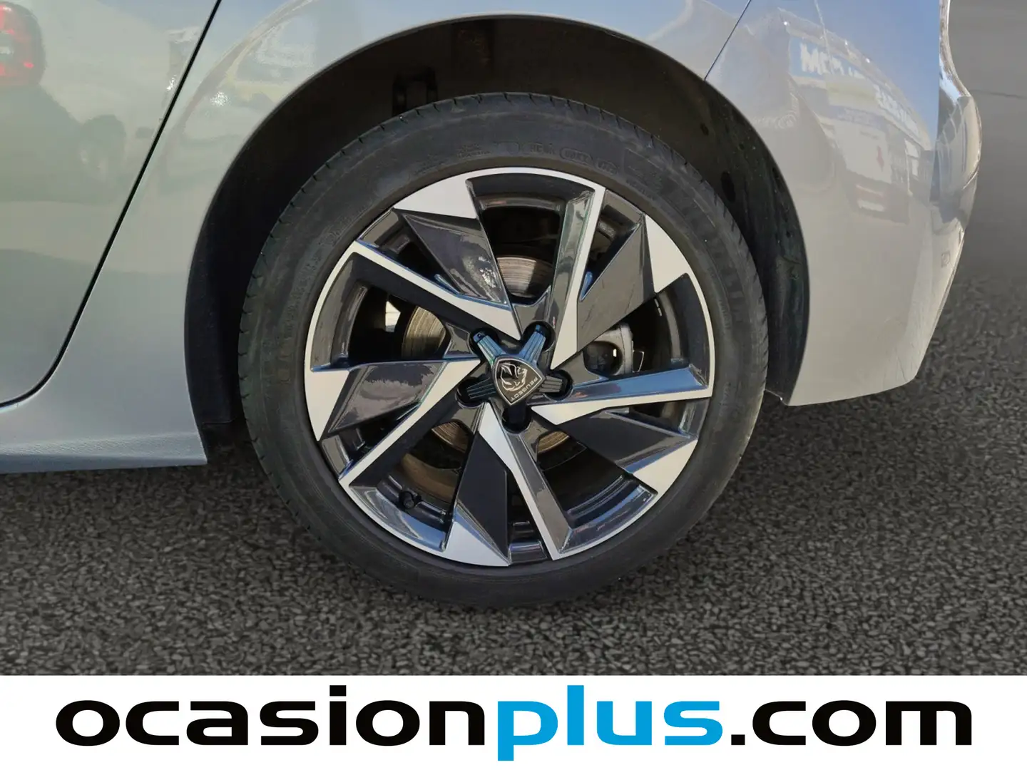 Foto Peugeot 308 Peugeot 308 Allure Pack BlueHDi 130 S&S EAT8 (130 CV)