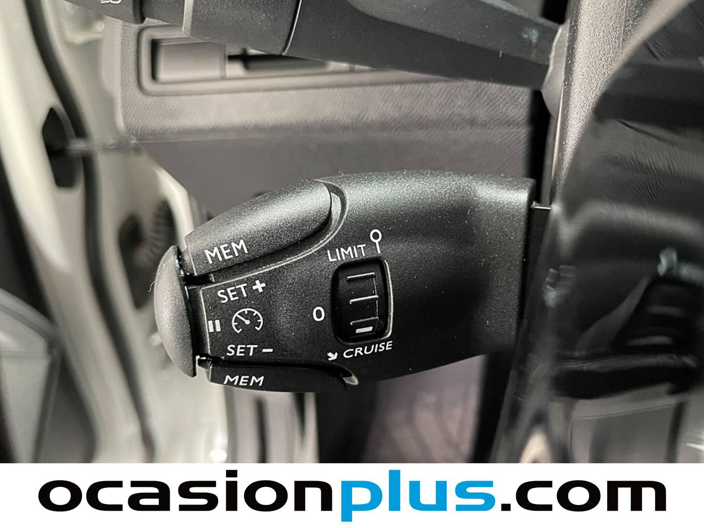 Peugeot 5008 Peugeot 5008 PureTech 130 S&S Allure (130 CV) 7 Plazas seminuevo