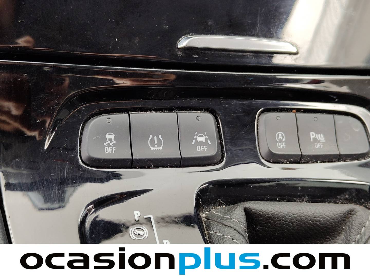 Foto Opel Grandland X Opel Grandland X 1.2 Turbo Ultimate Auto (130 CV)