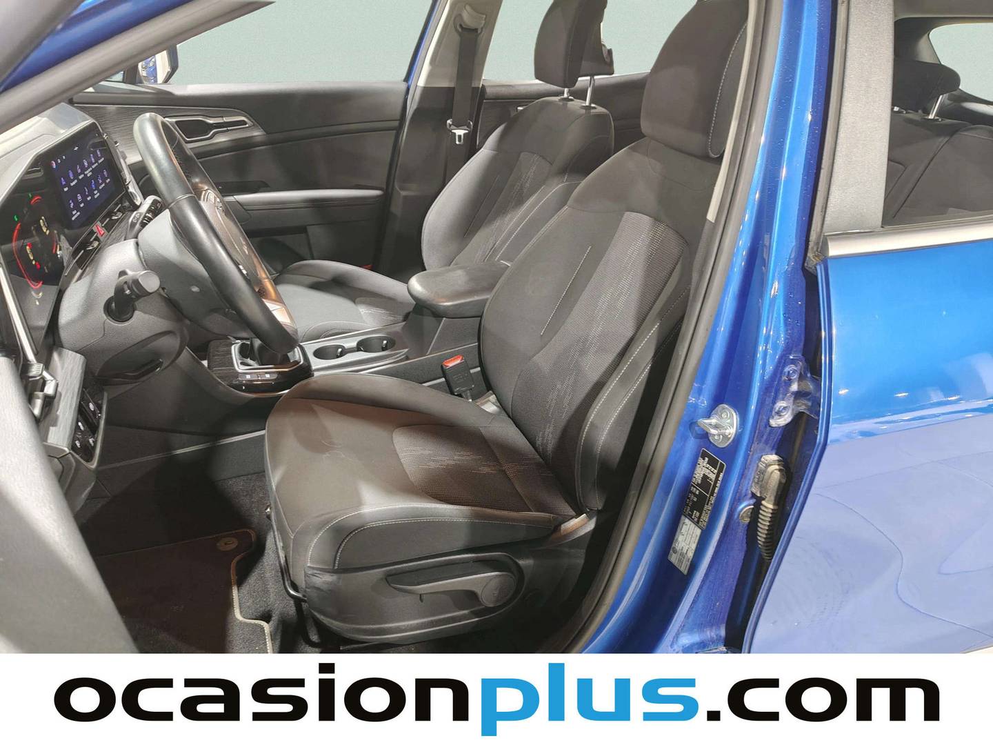 Foto asientos delanteros KIA Sportage KIA Sportage 1.6 T-GDi MHEV Drive 4x2 (150 CV)
