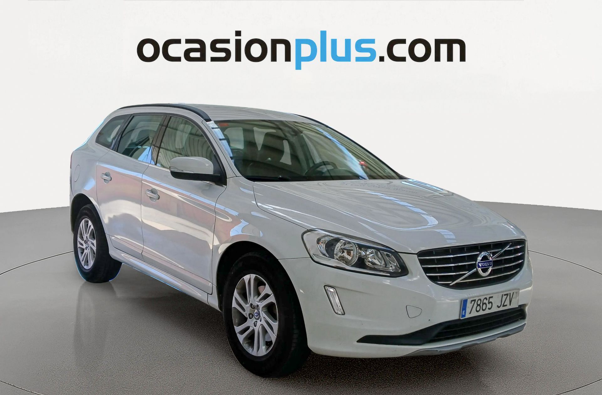Volvo XC60 D4 Momentum - foto 2